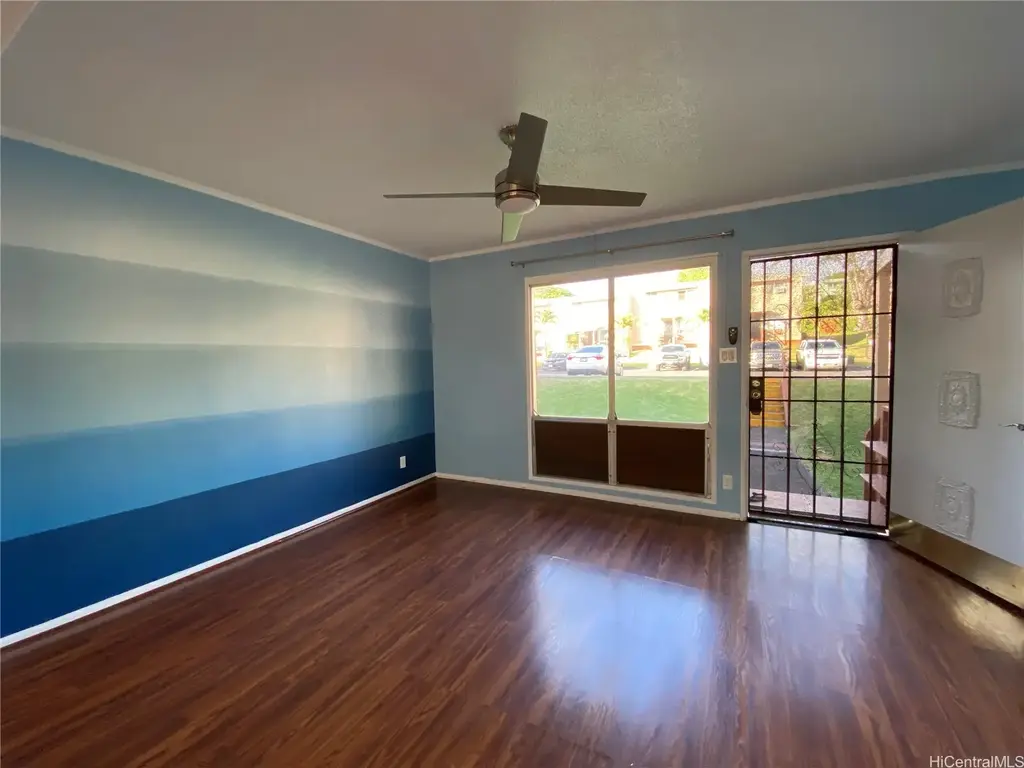 98-1387 Nola Street # A, Pearl City