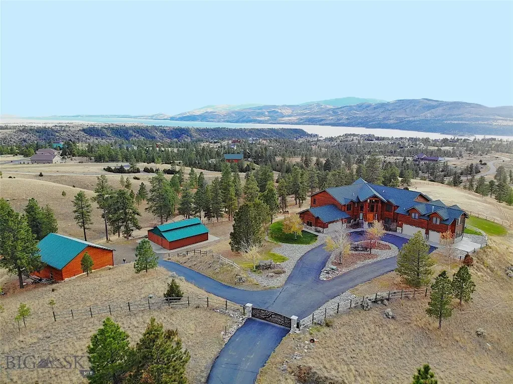 4220 Sunset Ridge Drive, Helena