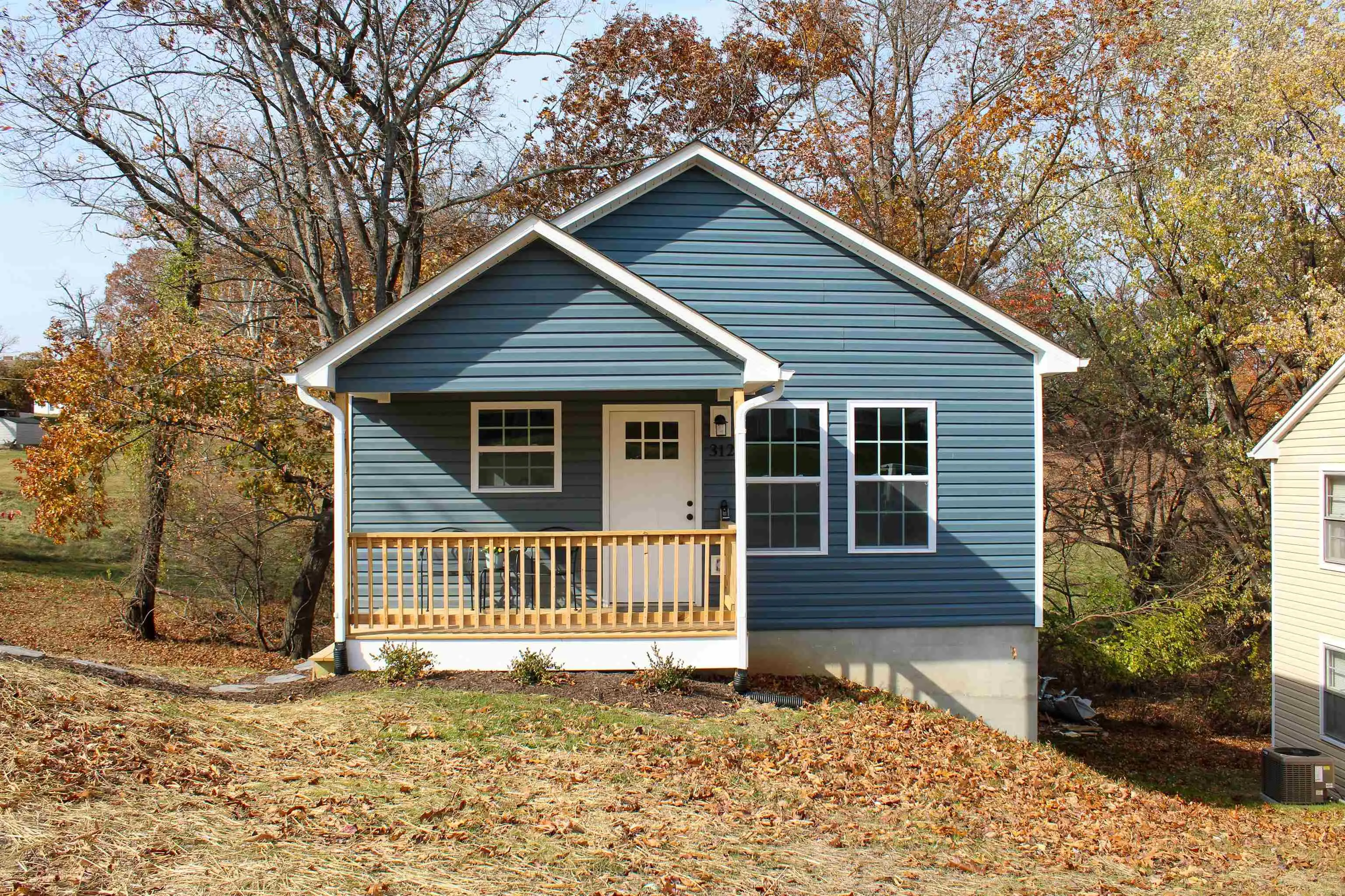 312 Waverly St N, Staunton