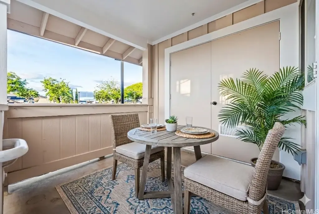 91-1013 Kamaaha Avenue # 302, Kapolei