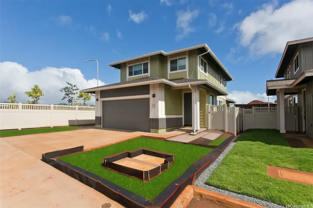 94-1140 Koakolo Street # 115, Waipahu
