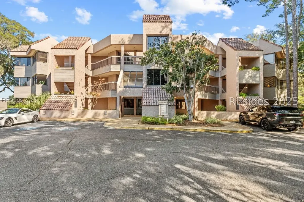 19 Shelter Cove Lane 207, Hilton Head Island