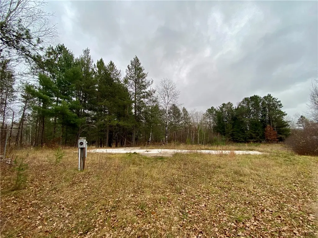 W6917 Pierce Homestead Road, Trego