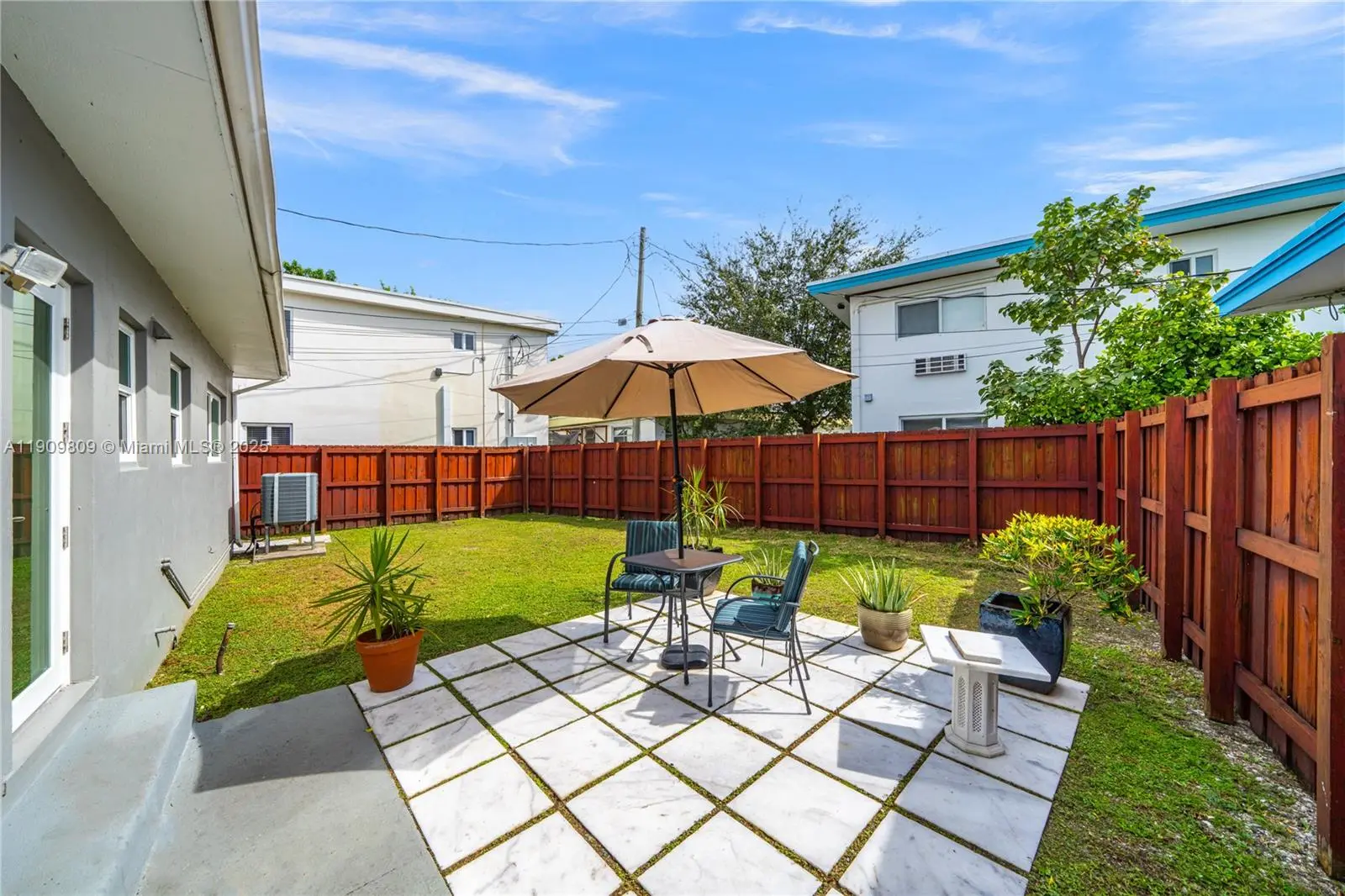 Photo of Listing #A11909809