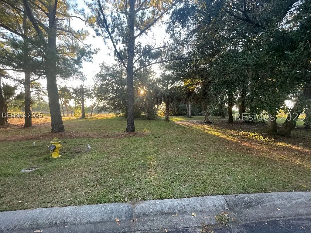 39 Shear Water Drive, Hilton Head Island