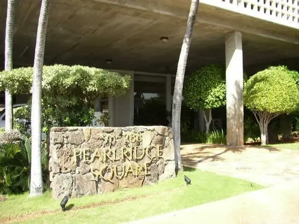 98288 Kaonohi Street # 2301, Aiea