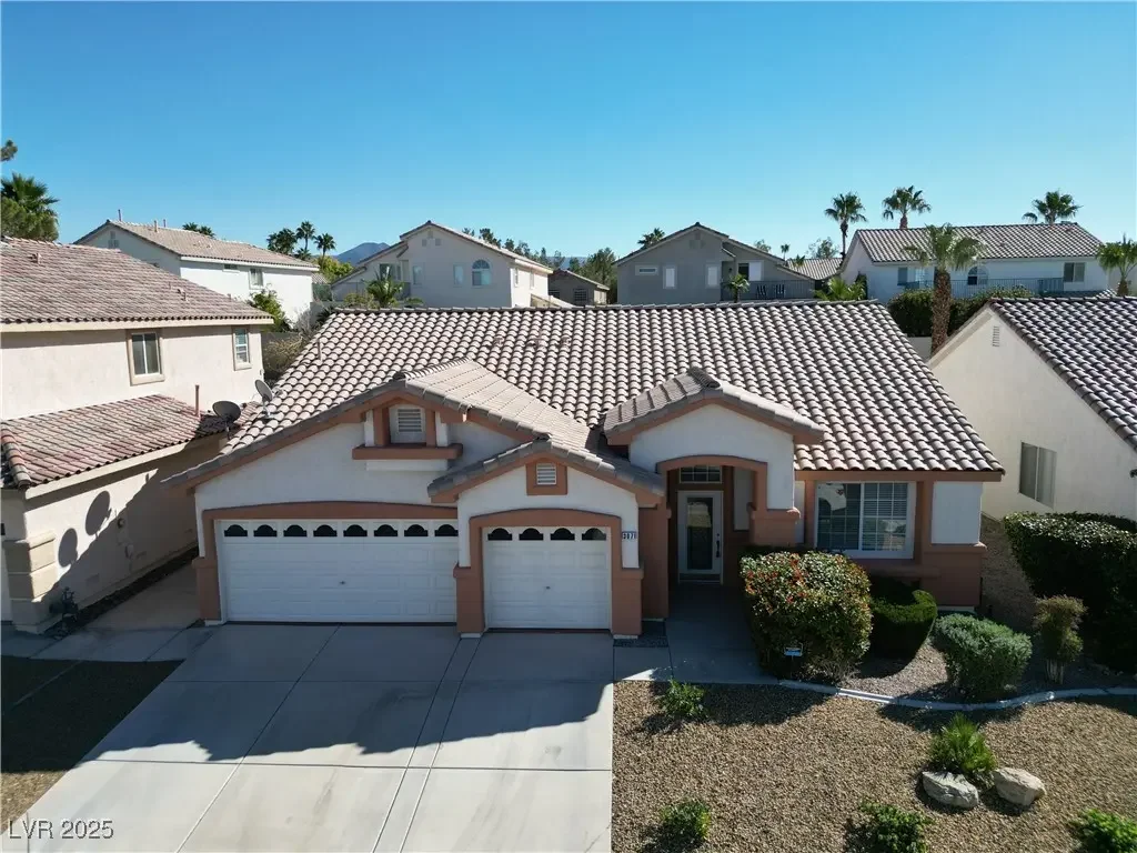 Photo of Listing #2733127