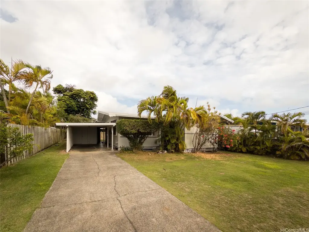 550 Olomana Street, Kailua