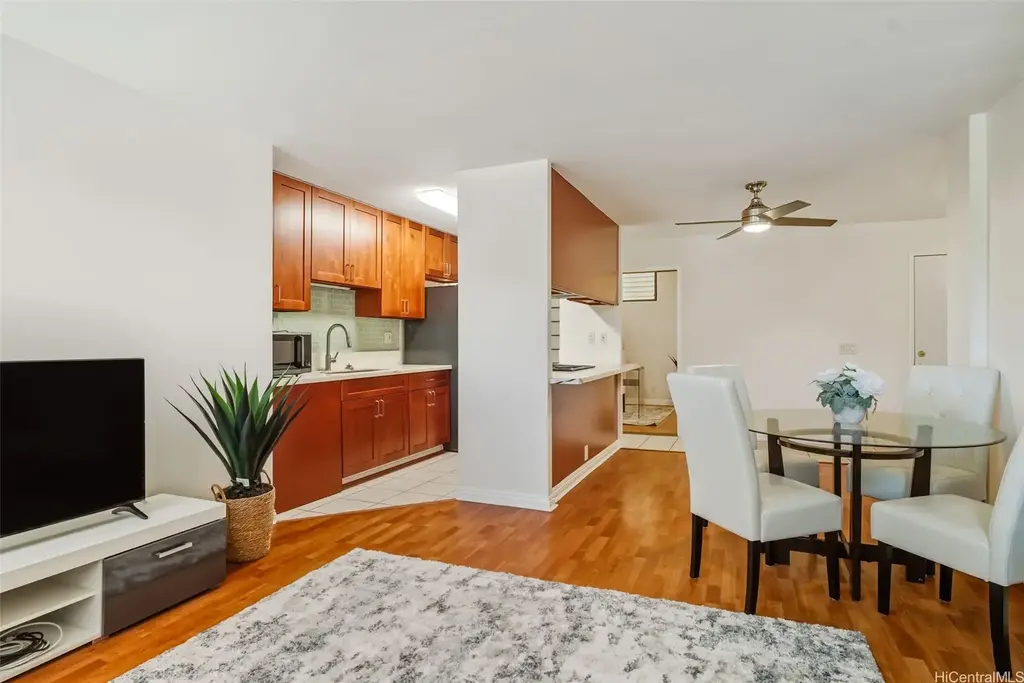 60 N Kuakini Street # 1f, Honolulu