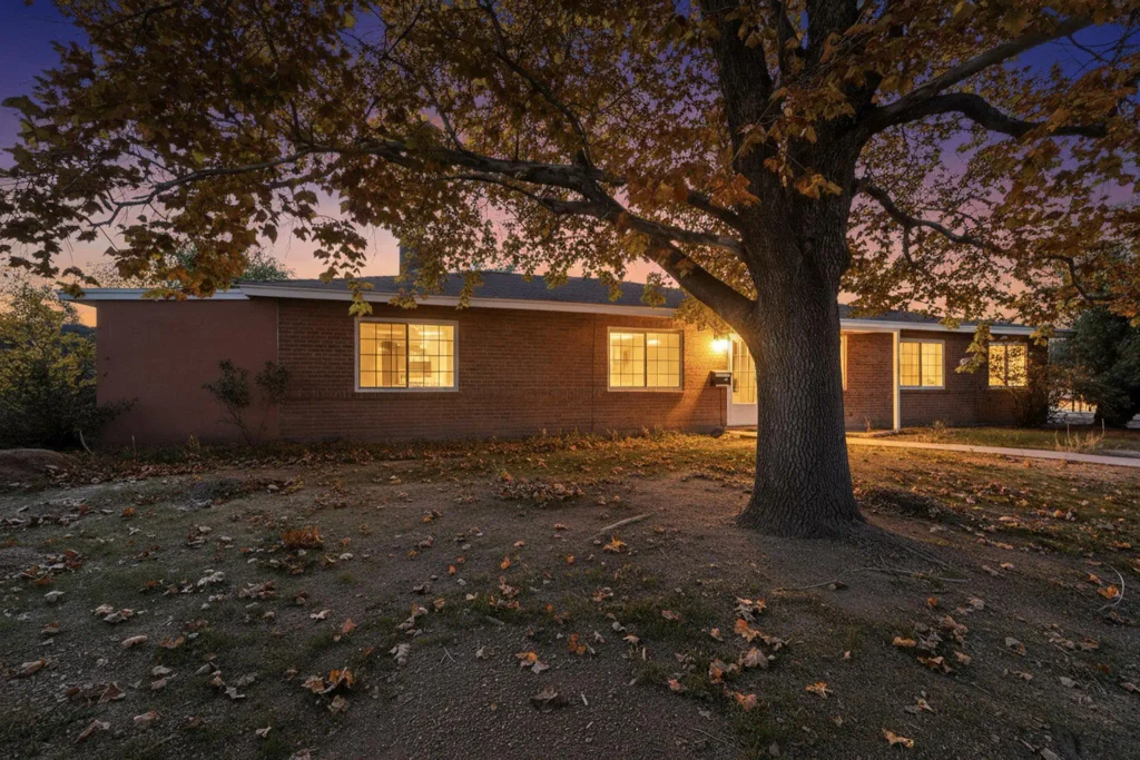 8802 Candelaria Road Ne, Albuquerque