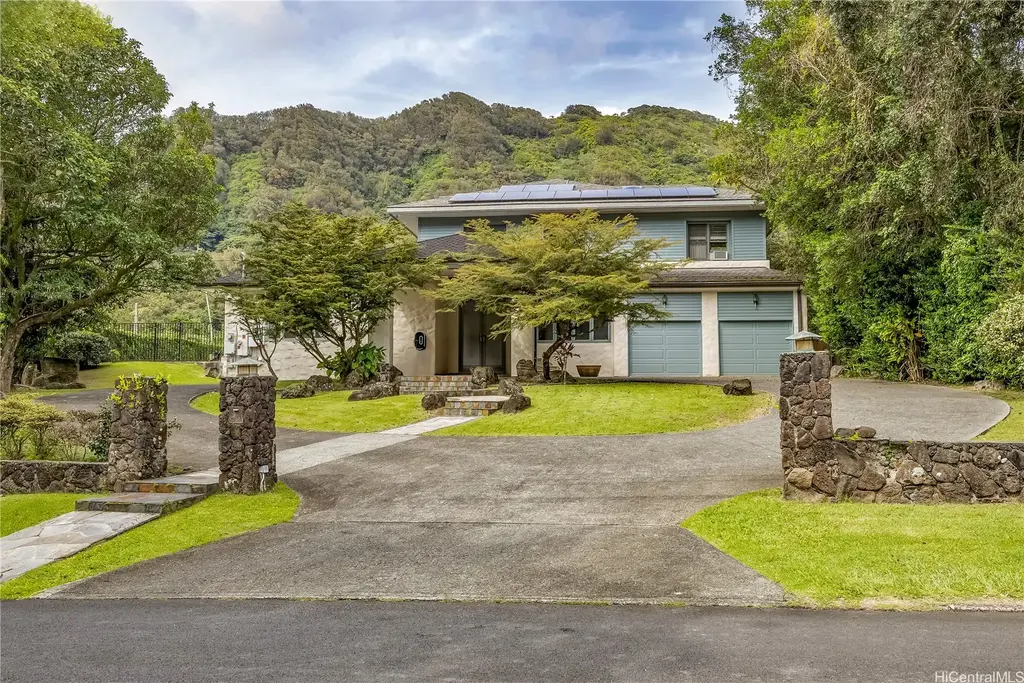 3944 Old Pali Road, Honolulu