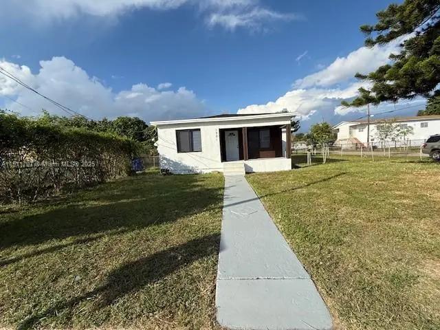 Photo of Listing #A11911707