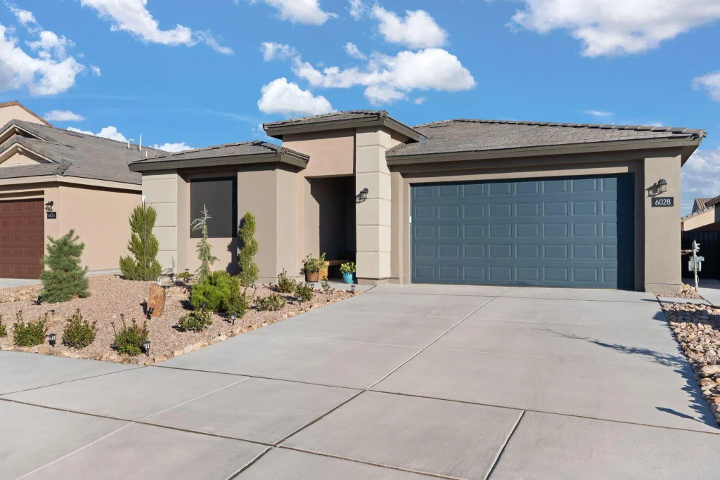 6028 Hardin Drive Se, Albuquerque