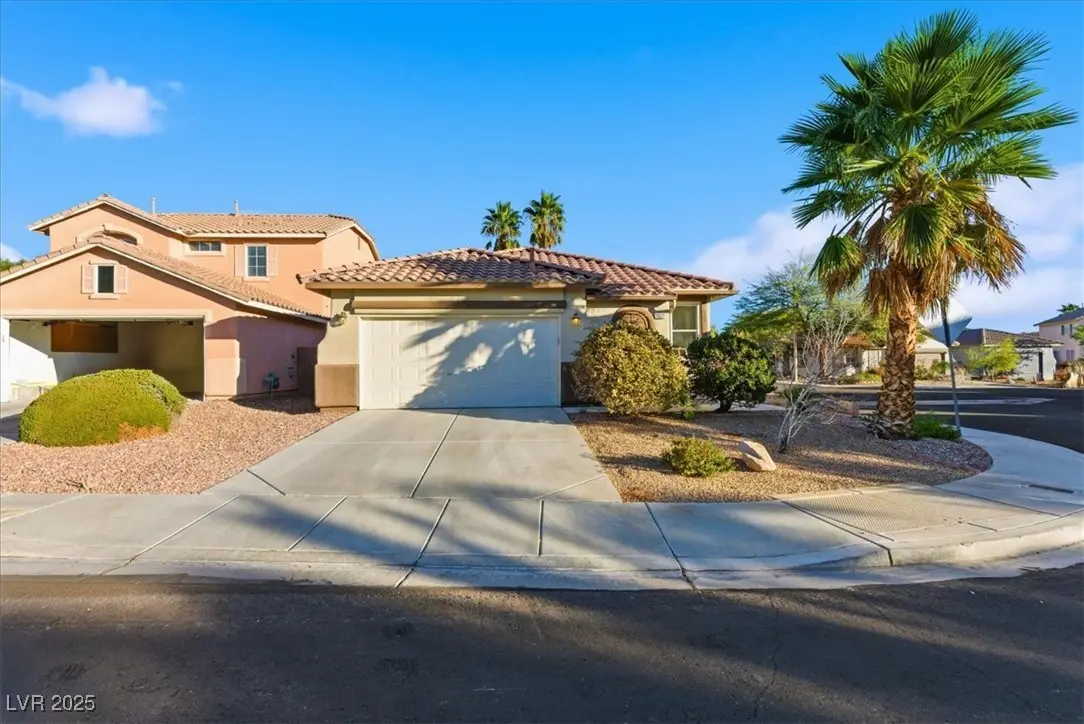 Photo of Listing #2734221