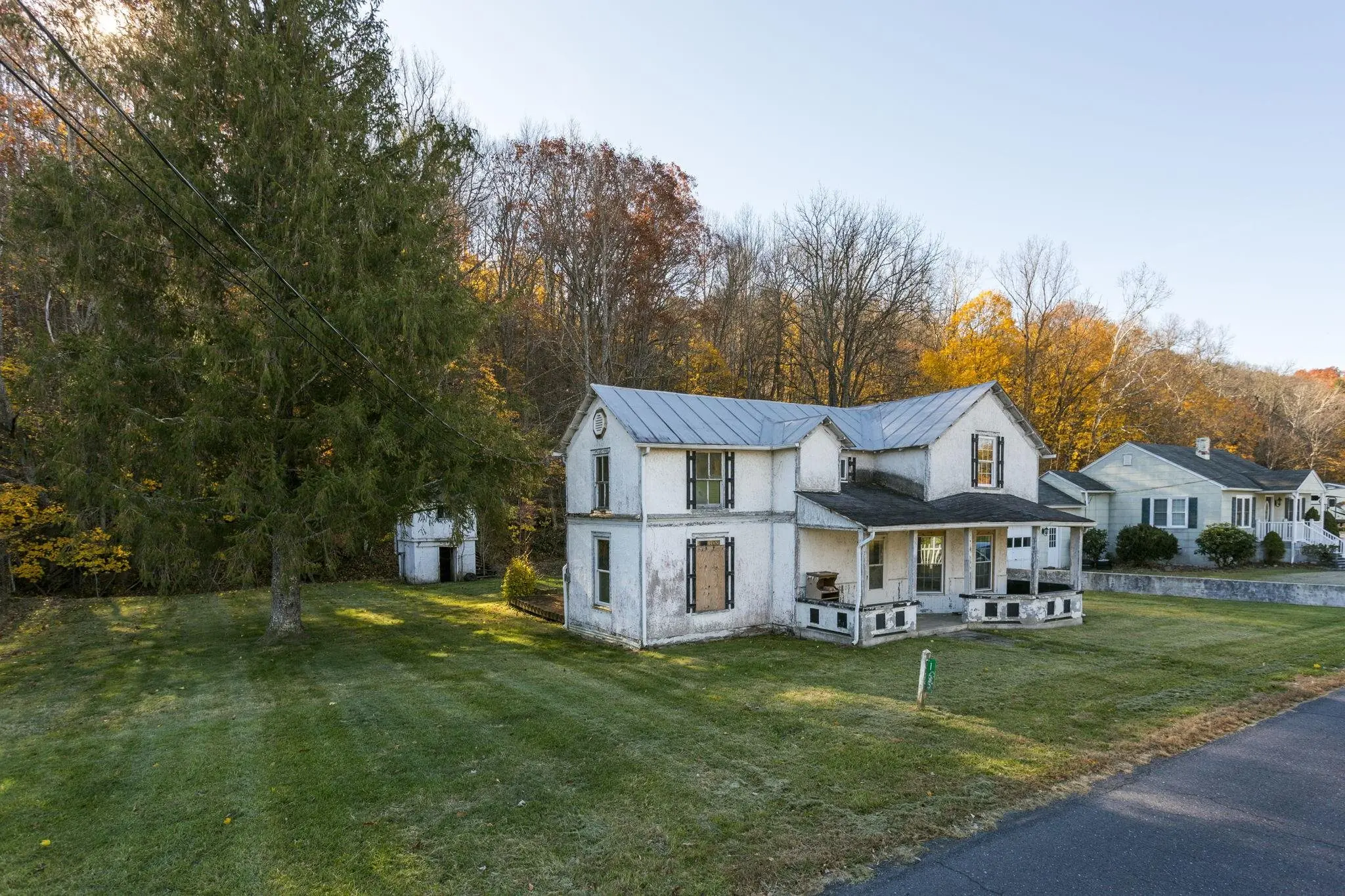 165 W Railroad Ave, Craigsville