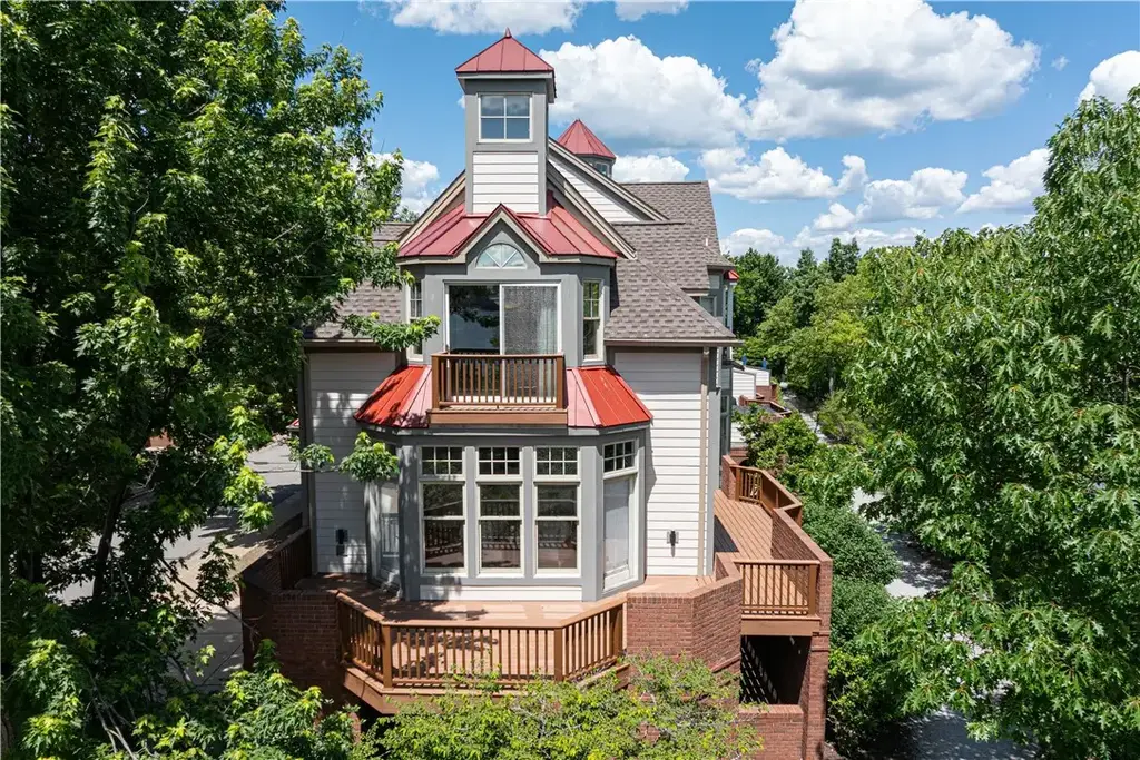 88 Waterfront Drive , Washington's Landing