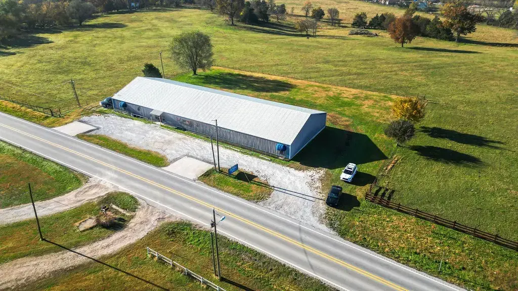 789 N Highway 59, Sulphur Springs
