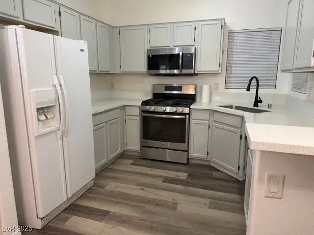 Photo of Listing #2734529