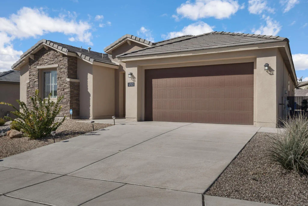 1713 Copper Mountain Trail Nw, Albuquerque