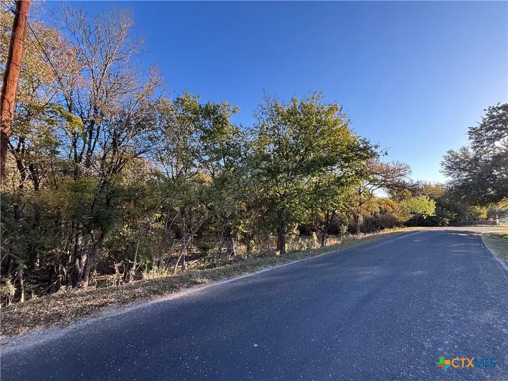 2312 Chisholm Trail, Salado