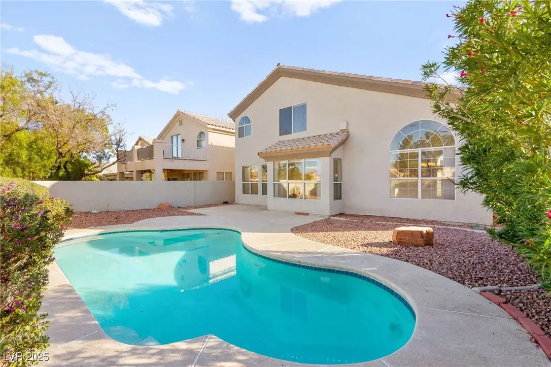 Photo of Listing #2734449