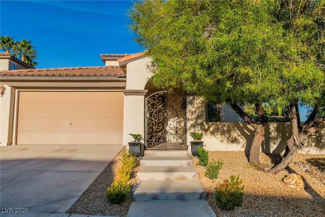 Photo of Listing #2734291