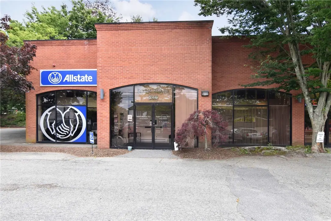 550 Main Rd # A-e, Tiverton