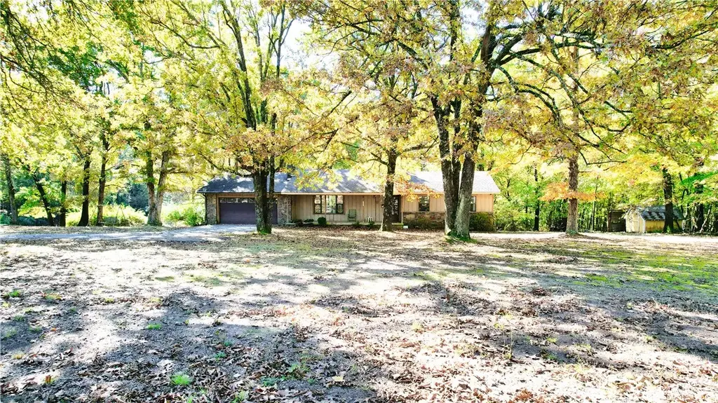 5943 Wheeler Road, Fayetteville