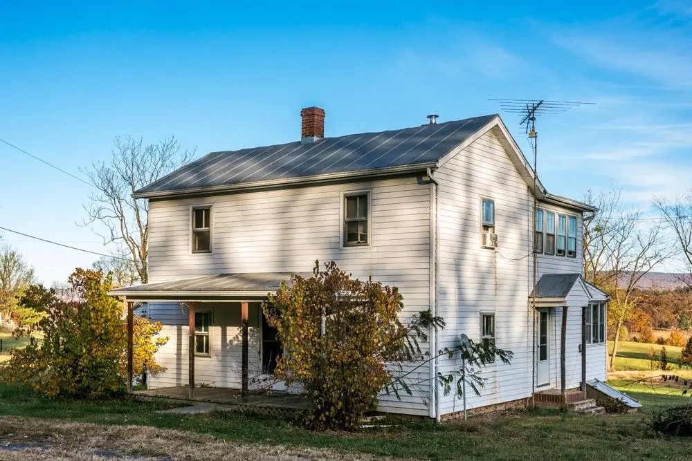 3190 Winsinger Dr, Broadway