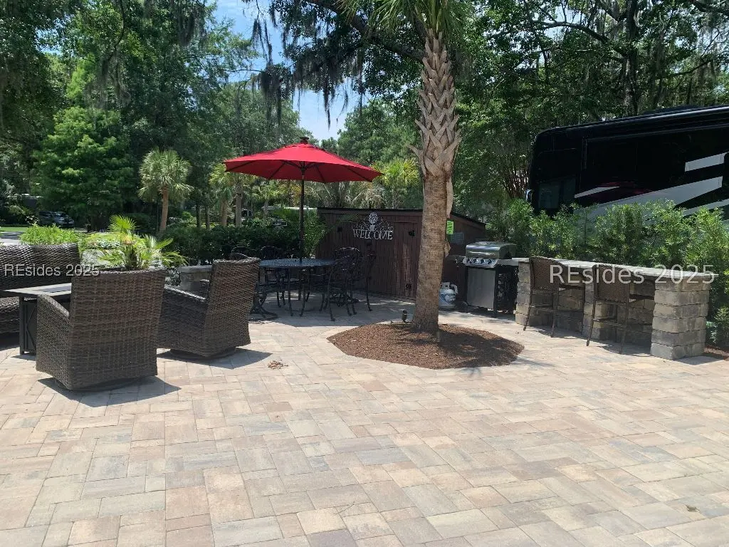 Photo of Listing #502753