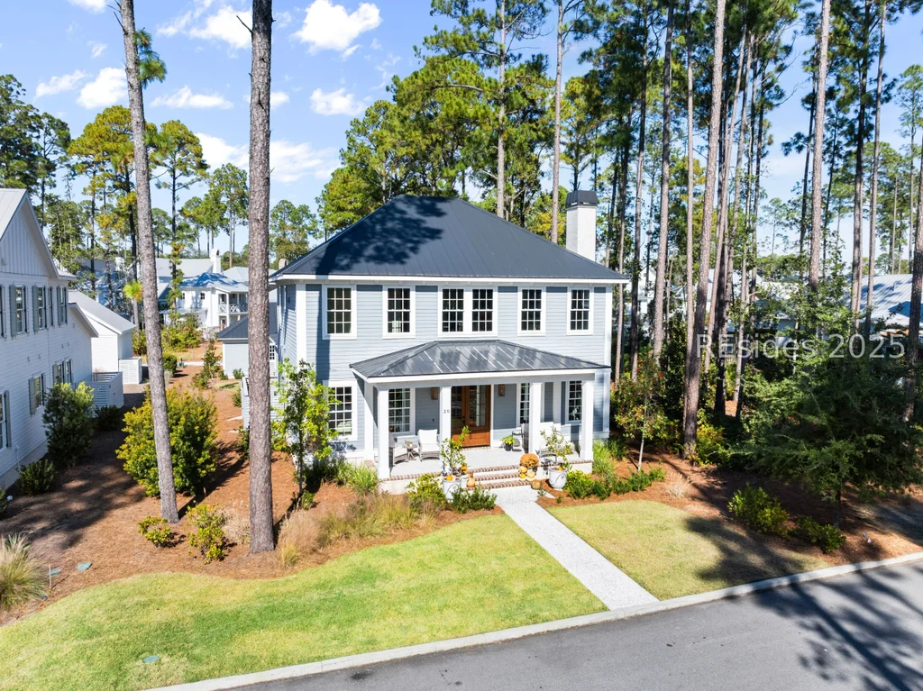20 Damascus Road, Bluffton