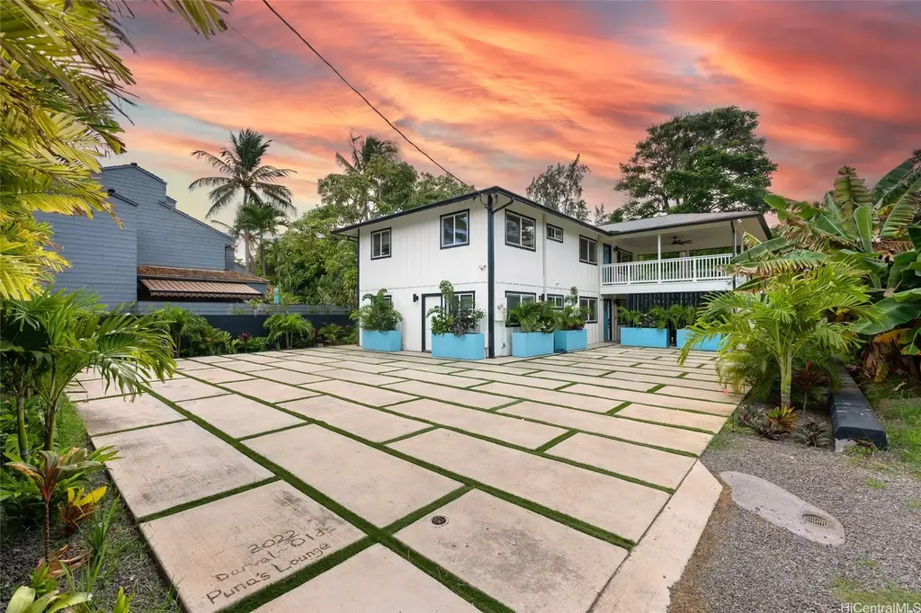 437 Kawailoa Road, Kailua