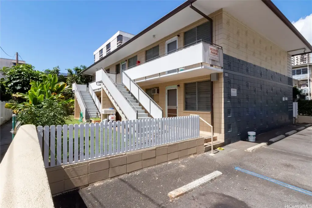 1418 Liholiho Street # 2, Honolulu