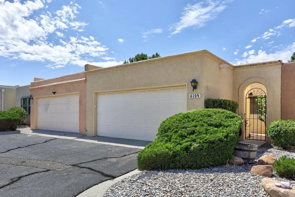 6104 Osuna Road Ne, Albuquerque