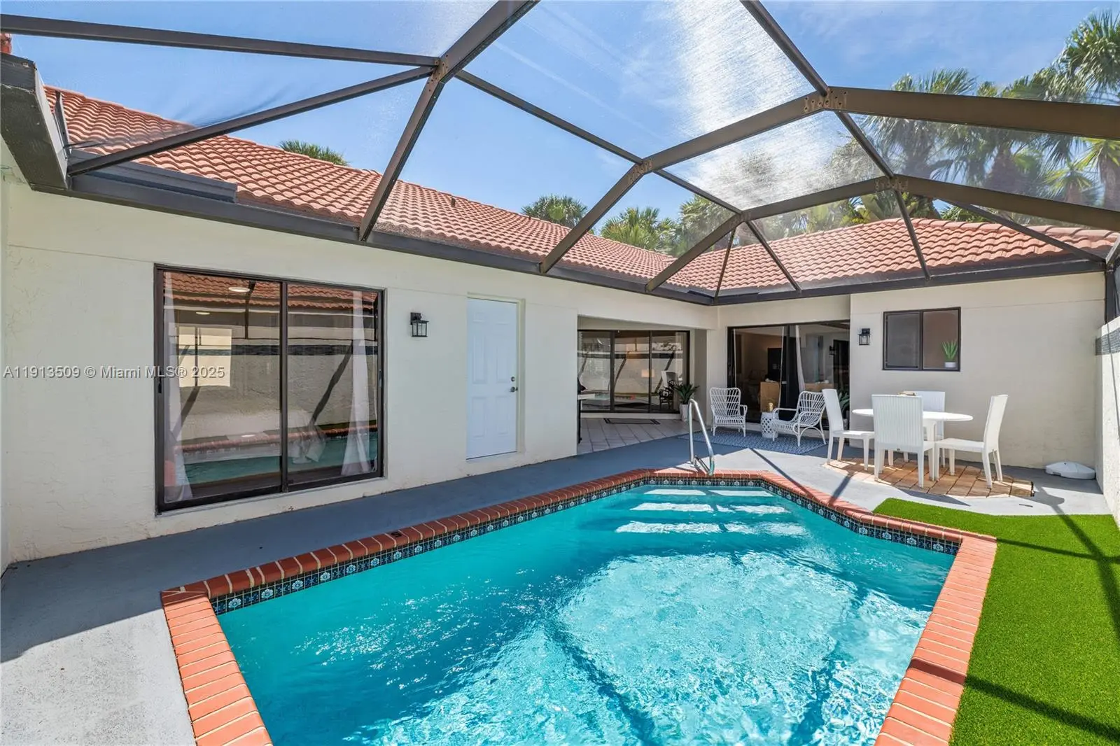 Photo of Listing #A11913509