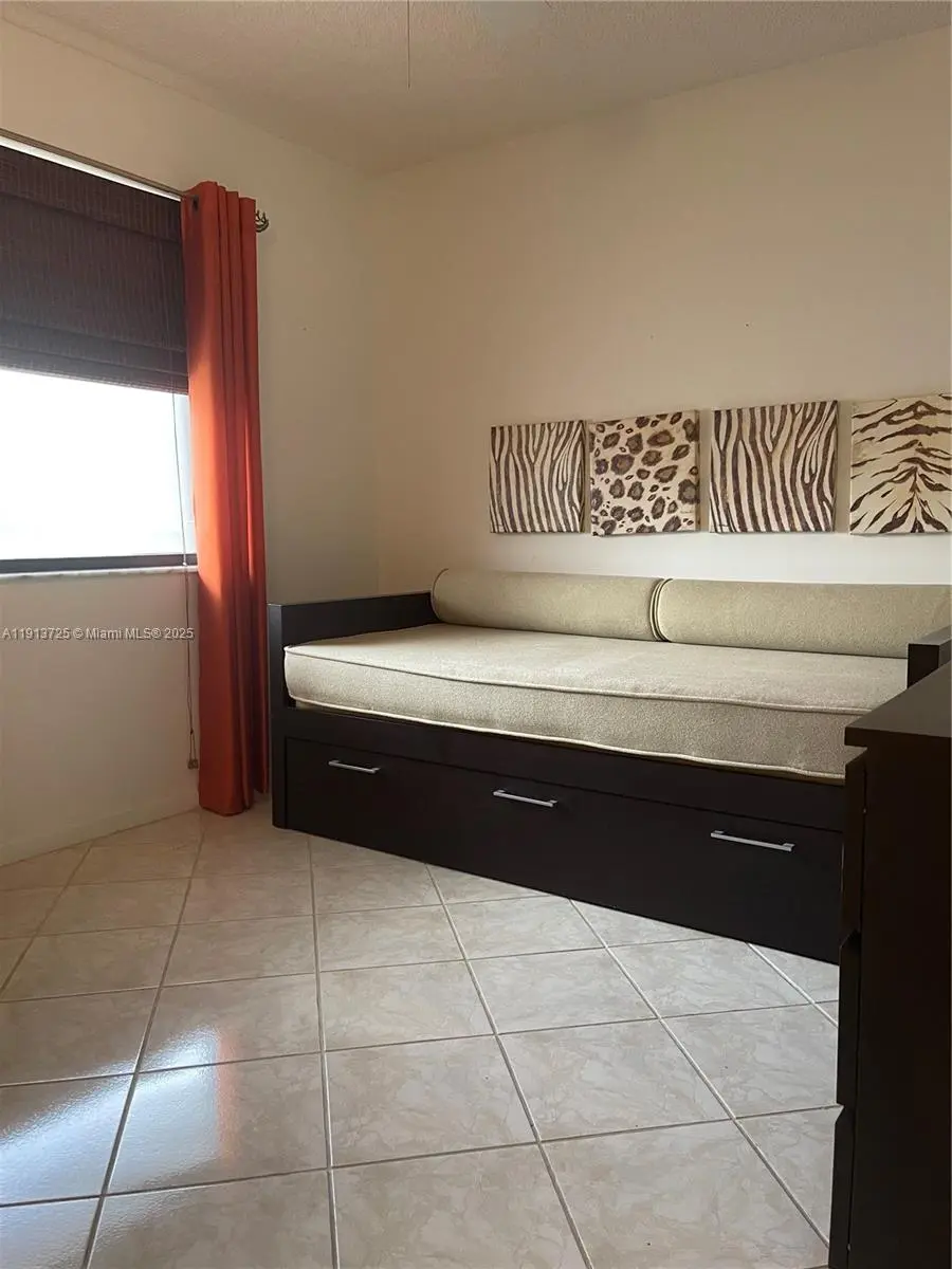 5 of 45 - 2786 Nw 104th Avenue #211, Sunrise, FL