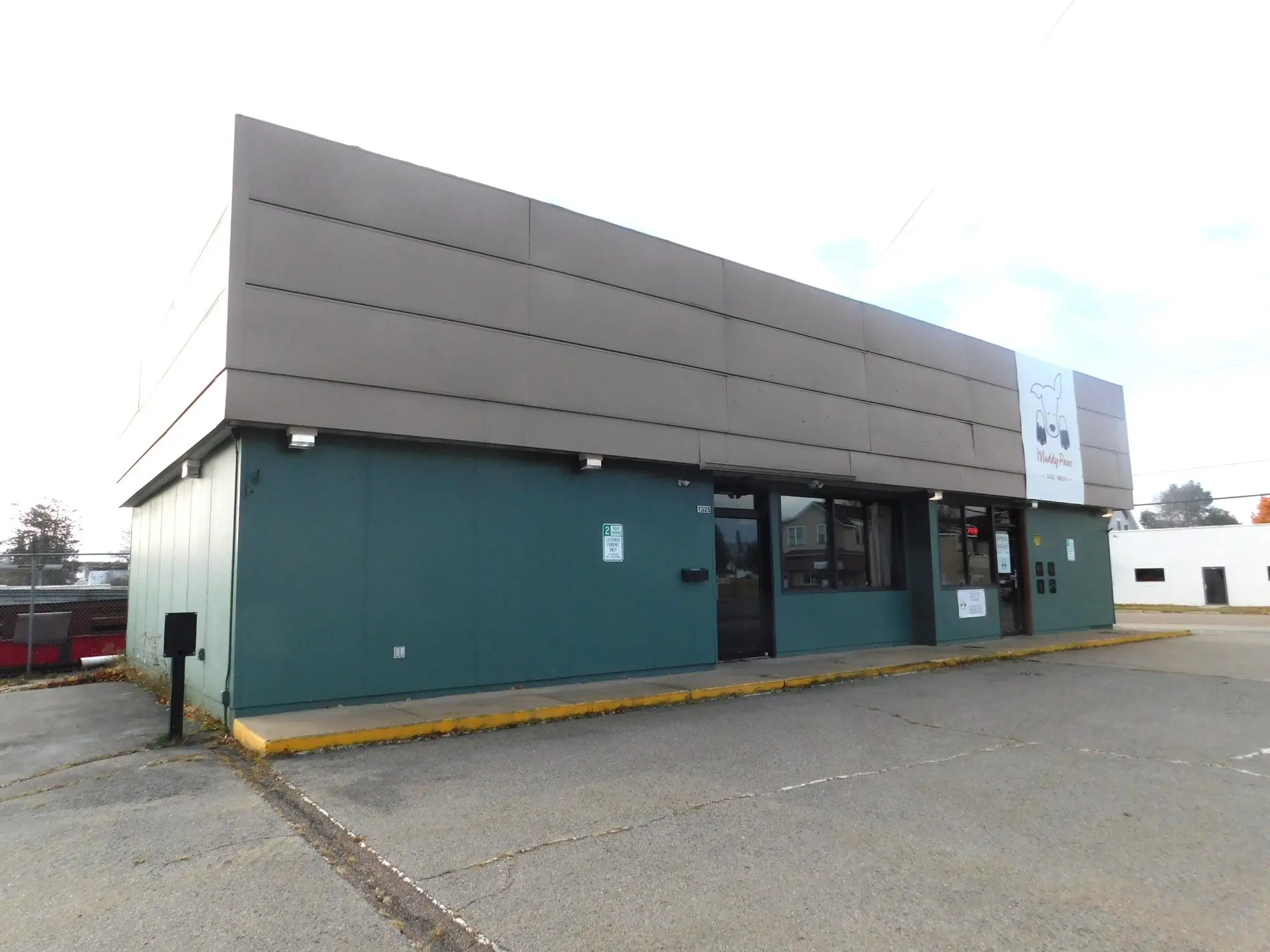 1325 Main St W, Merrill