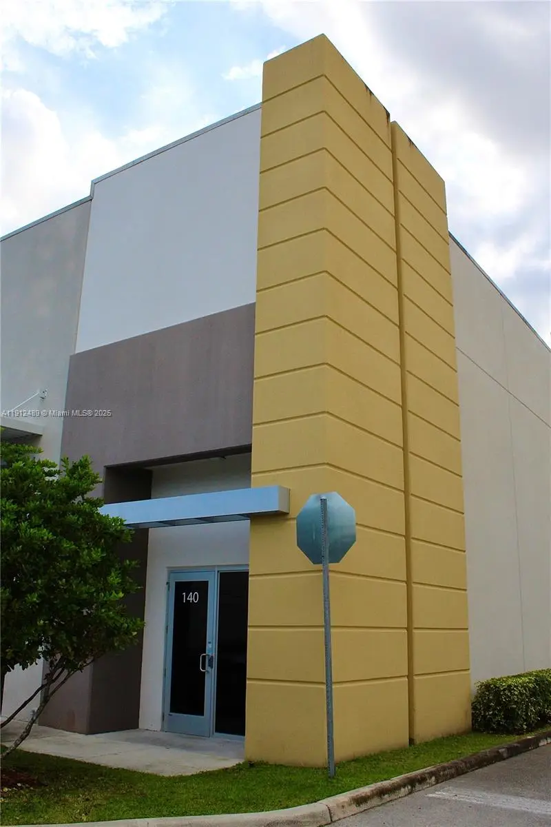 Photo of Listing #A11912489