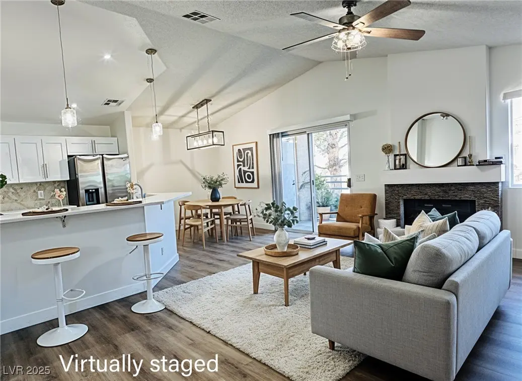 Photo of Listing #2734669