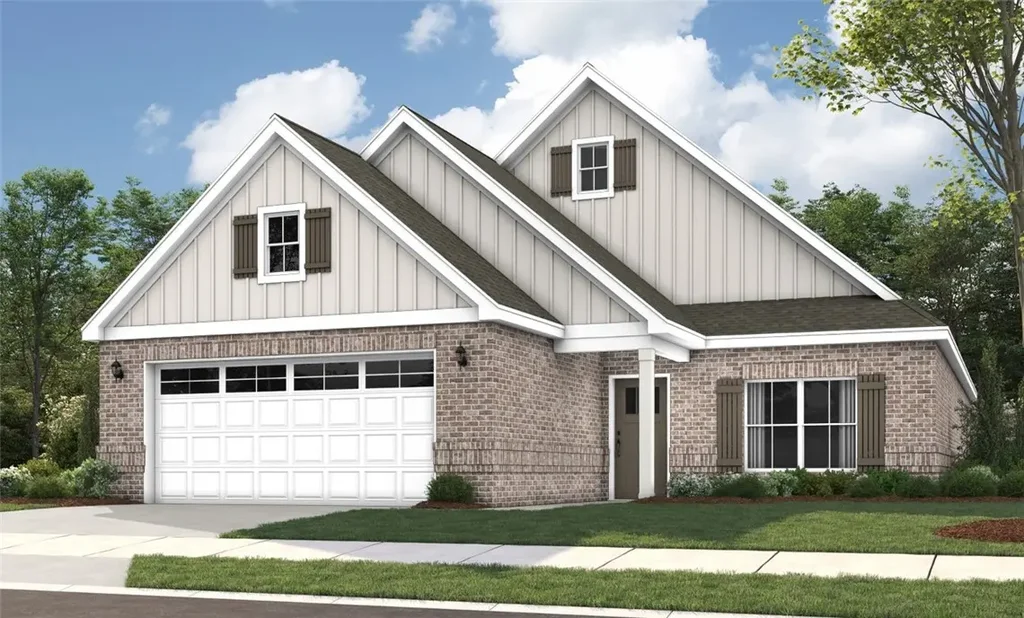 1899 Hidden Lakes Dr, Opelika