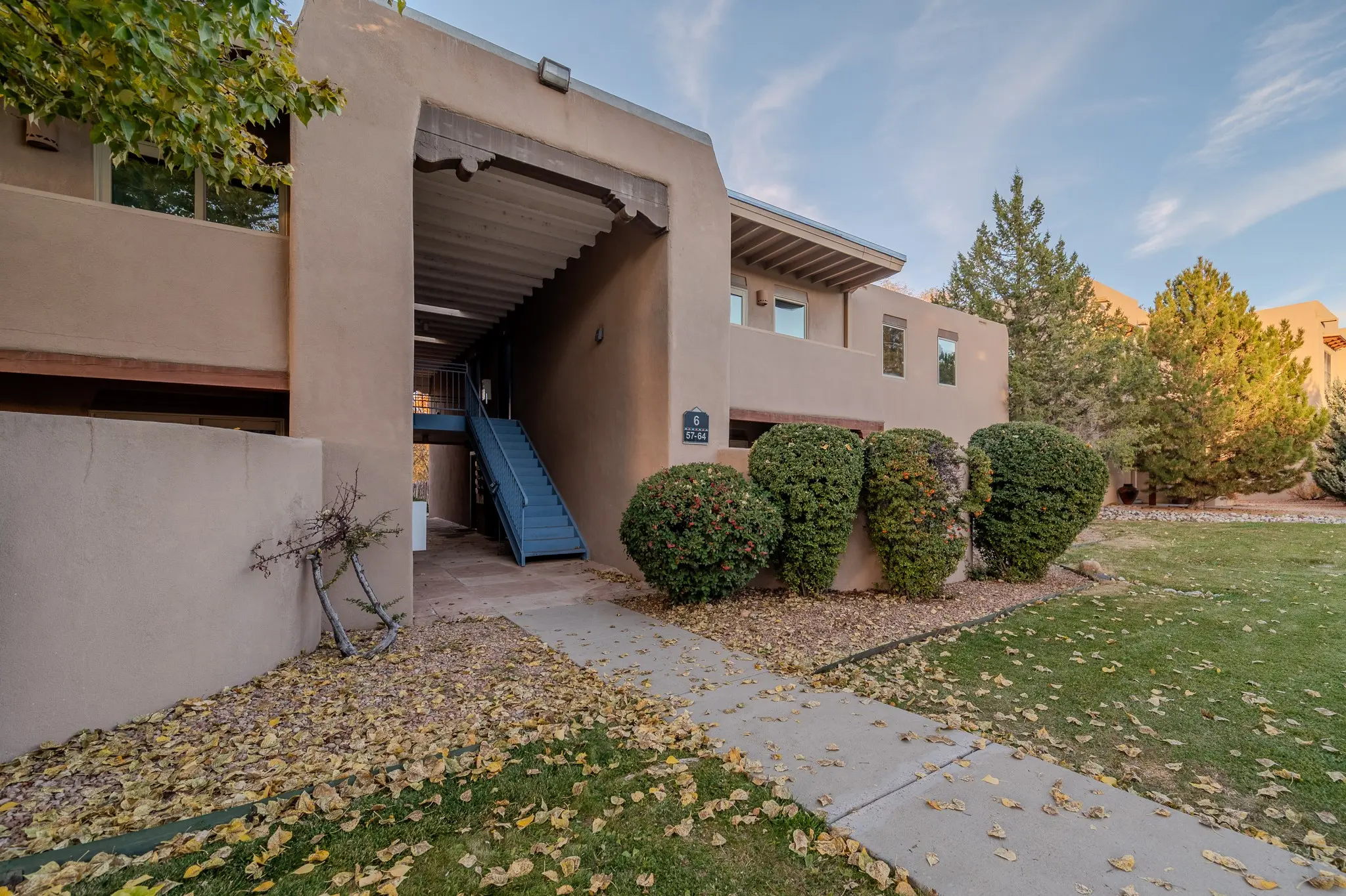 601 San Mateo Road # 60, Santa Fe