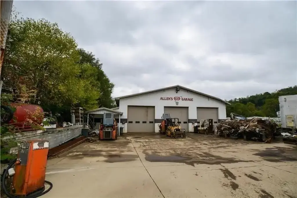 145 Bellview Road, Connellsville