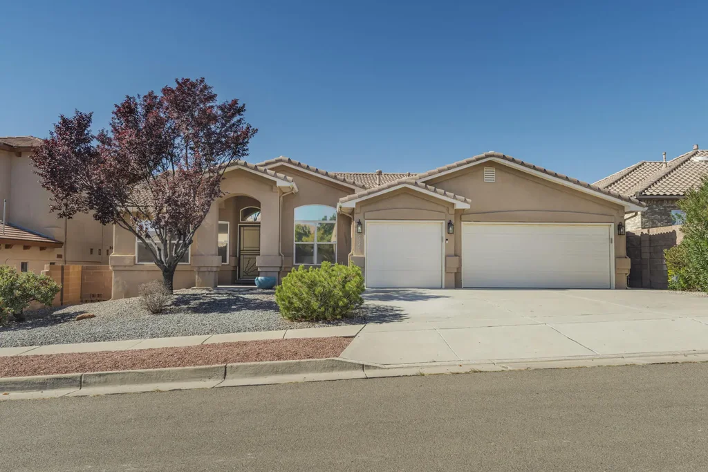 9949 Cardinal Street Nw, Albuquerque