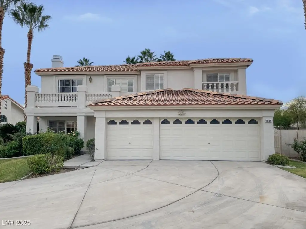 Photo of Listing #2734577