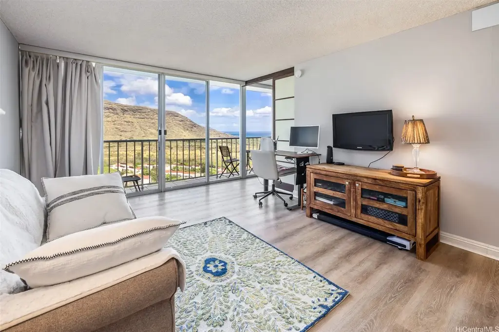 84-680 Kili Drive # B1605, Waianae