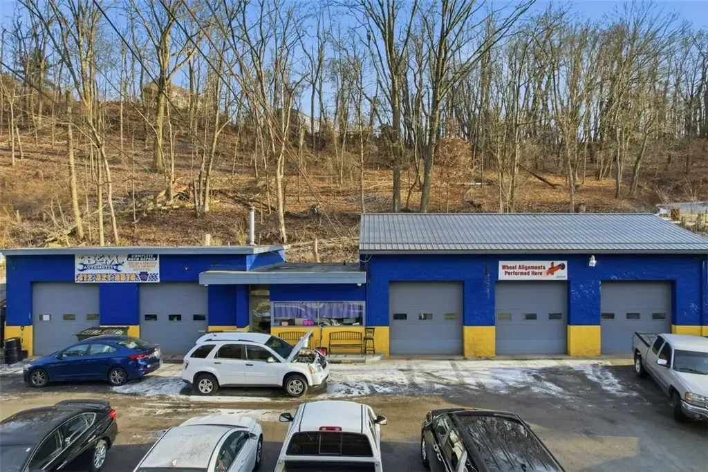 575 Seavey Road , Shaler