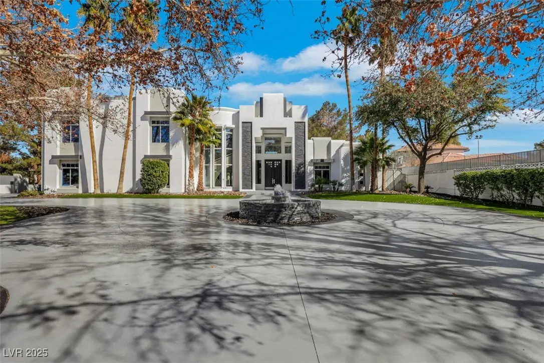 Photo of Listing #2734109