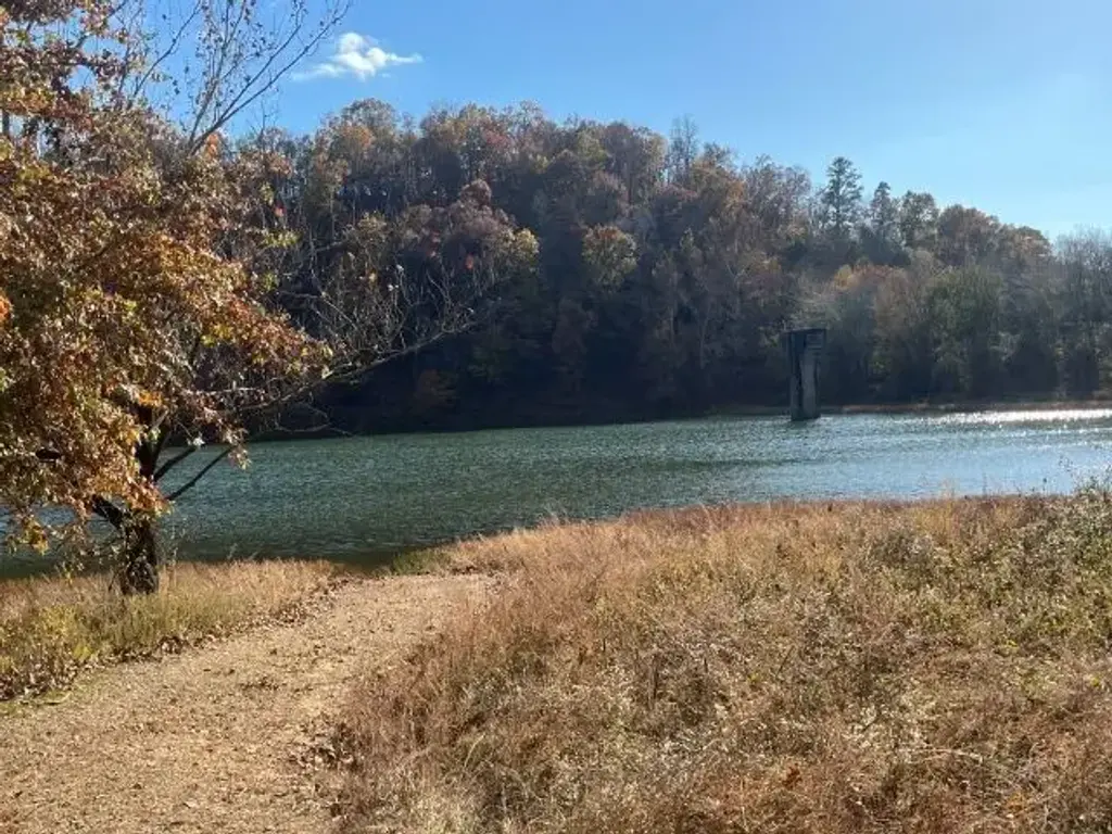Rainey Drive, Hattieville