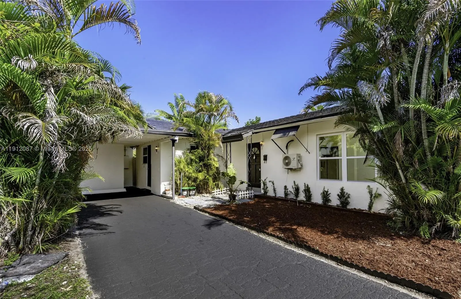 Photo of Listing #A11912087