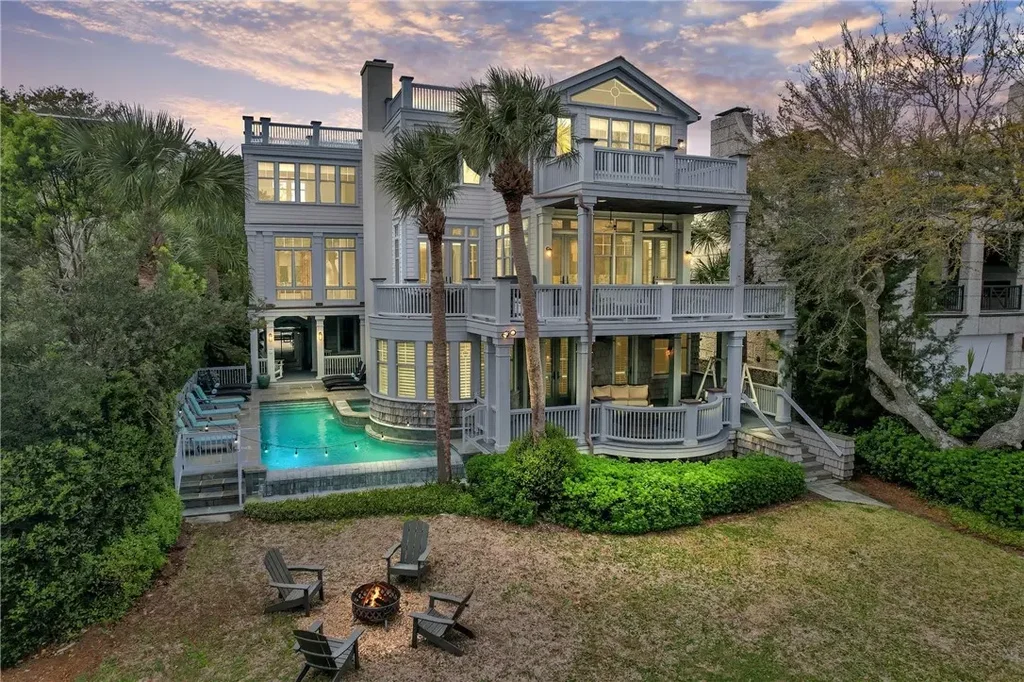 1909 Dixon Lane, St Simons Island